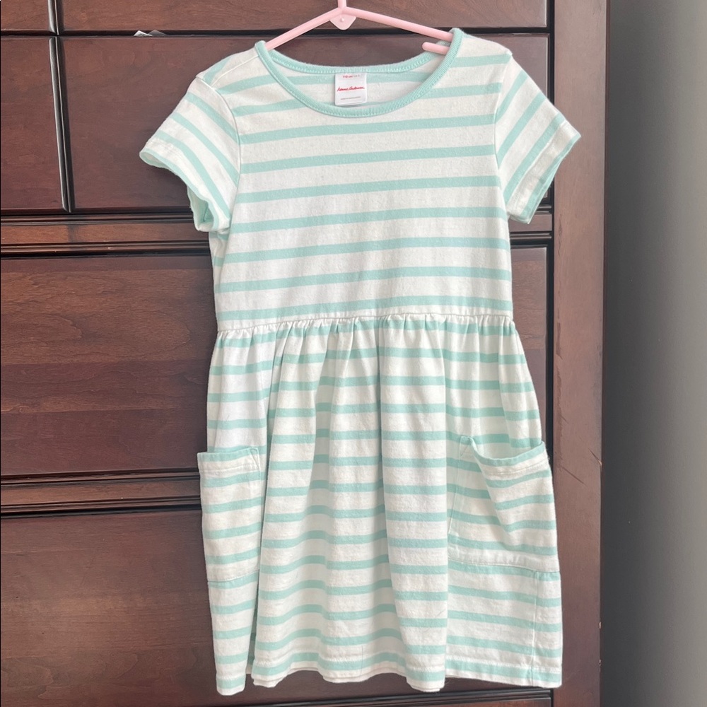 Hanna Andersson Short-Sleeved Playground Dress with Pockets